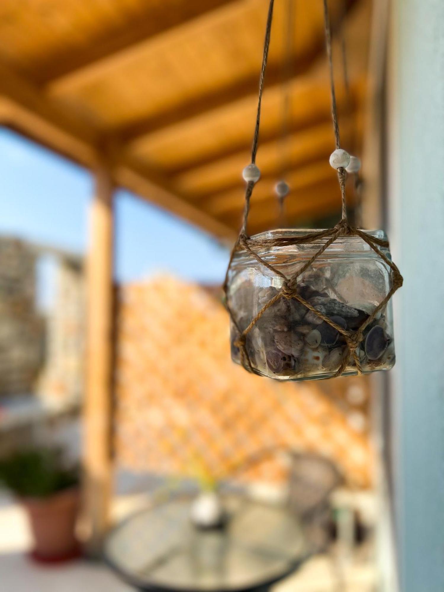 Tonea'S Houses Himare Rom bilde