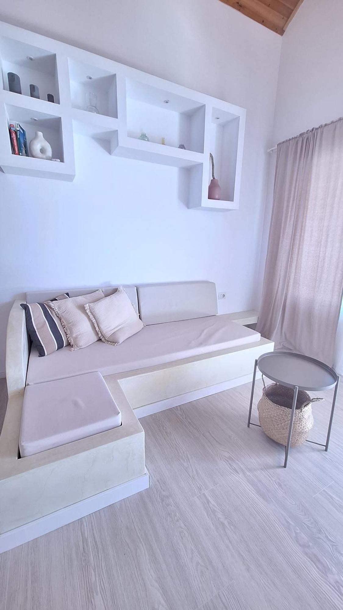 Tonea'S Houses Himare Rom bilde
