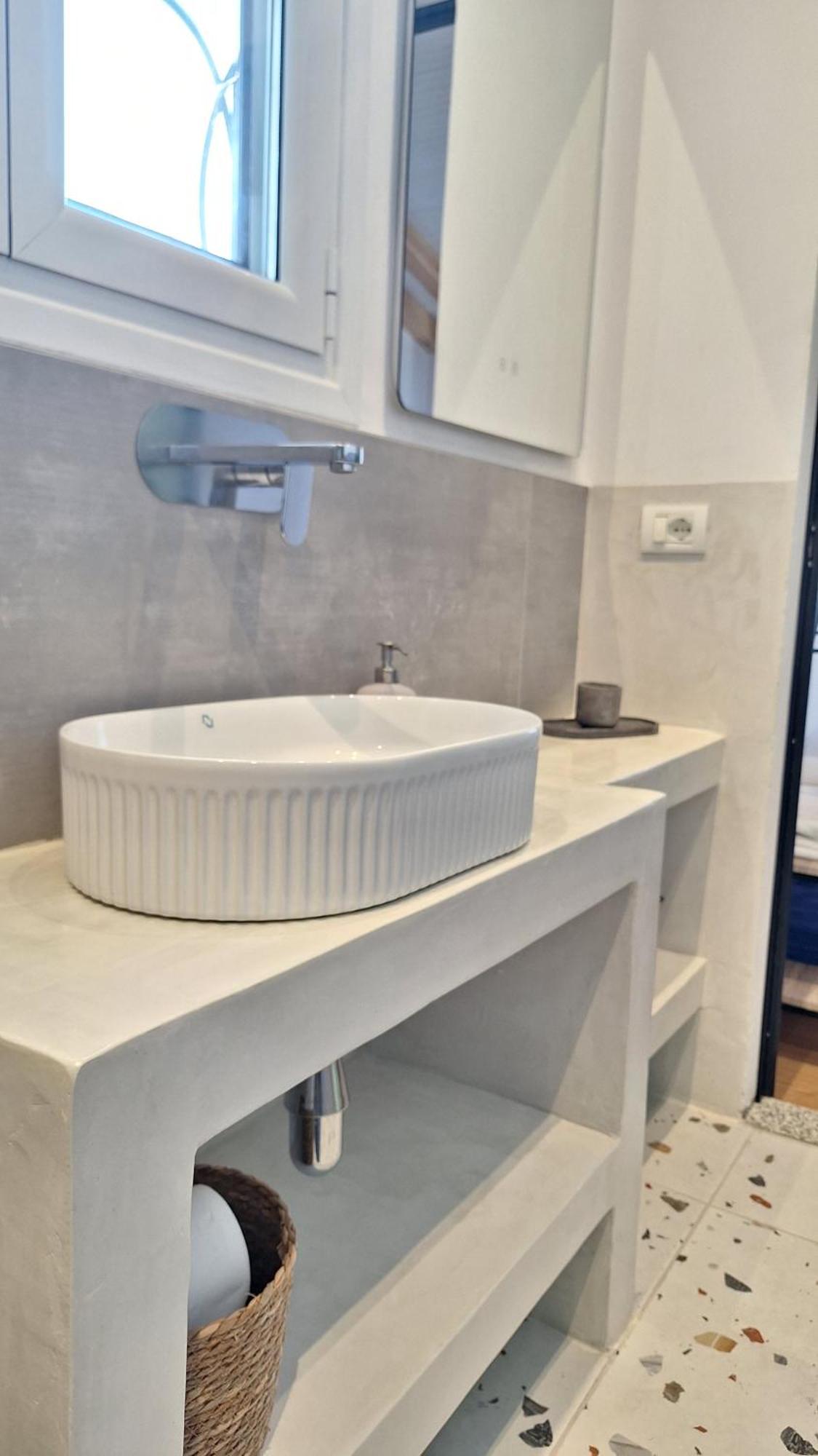 Tonea'S Houses Himare Rom bilde