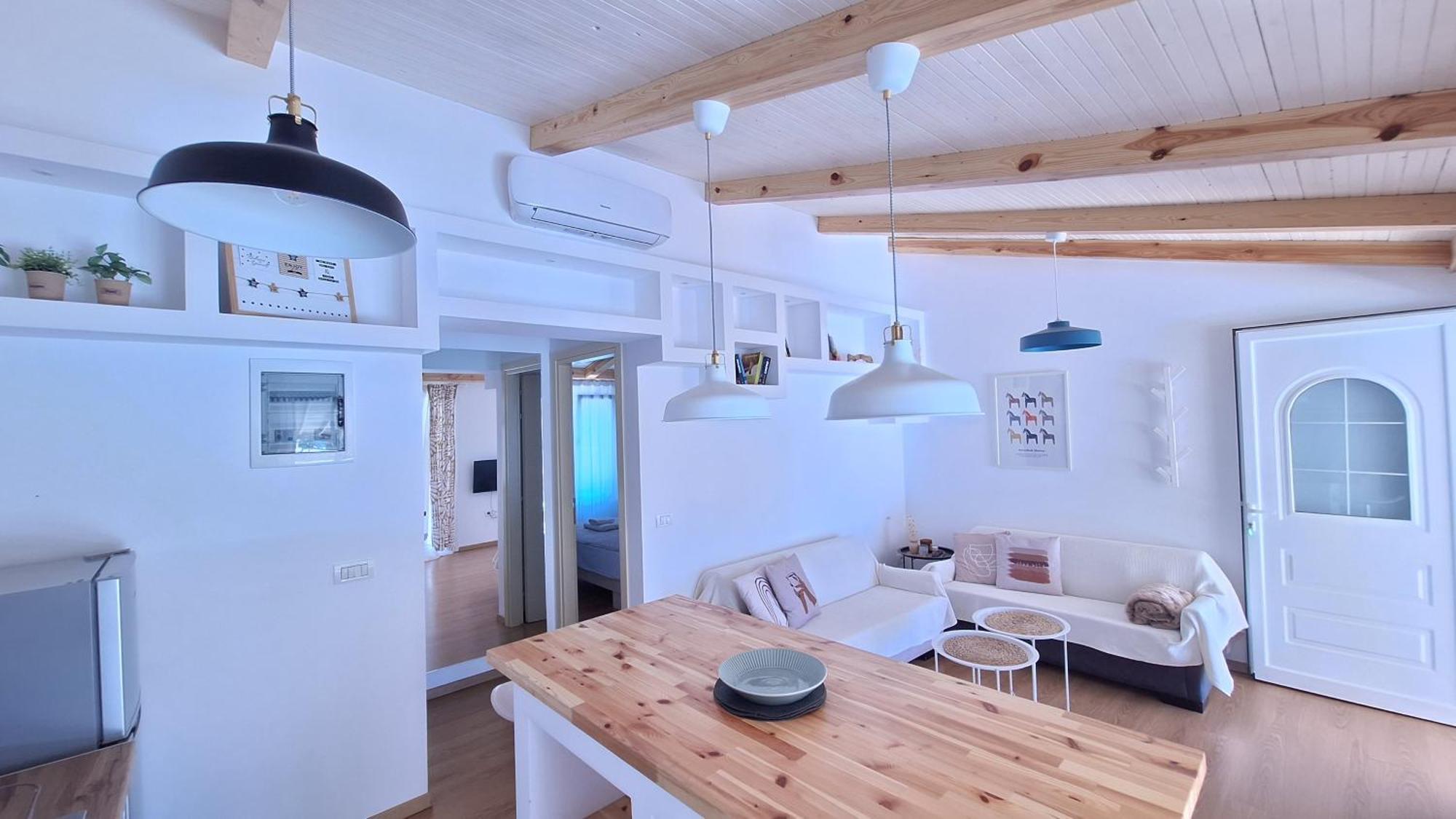 Tonea'S Houses Himare Rom bilde